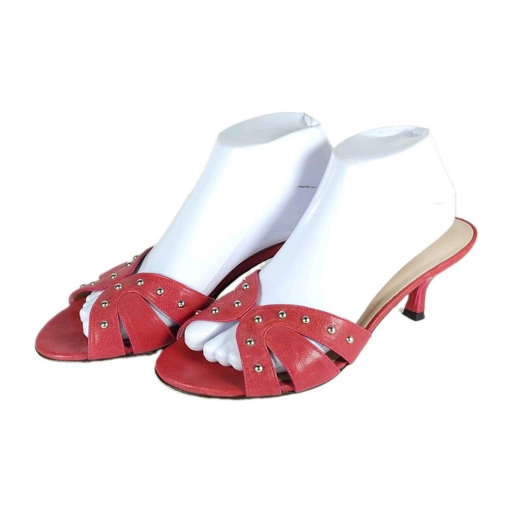 Stuart Weitzman Women's US 7,5M Red Studded Cutout Kitten Heels Mules Sandals